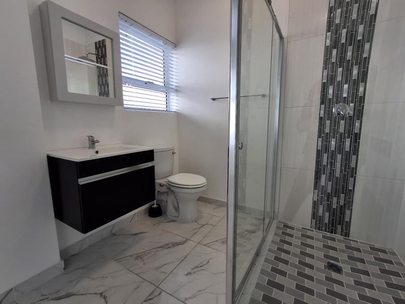 2 Bedroom Property for Sale in Lampiesbaai Western Cape
